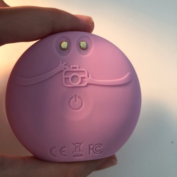 Luna Play cleansing device - Picture 6 of 6